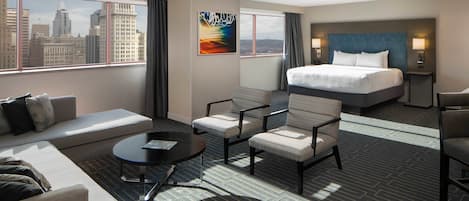 Hochwertige Bettwaren, Zimmersafe, Schreibtisch