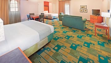 Premium bedding, desk, iron/ironing board, free rollaway beds