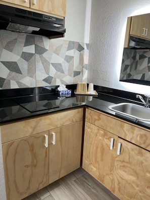 Fridge, microwave, coffee/tea maker