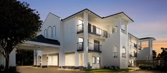 SureStay Hotel by Best Western Spring North Houston