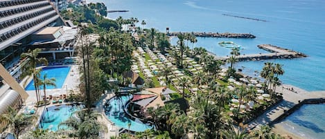 Indoor pool, 2 outdoor pools, pool umbrellas, pool loungers