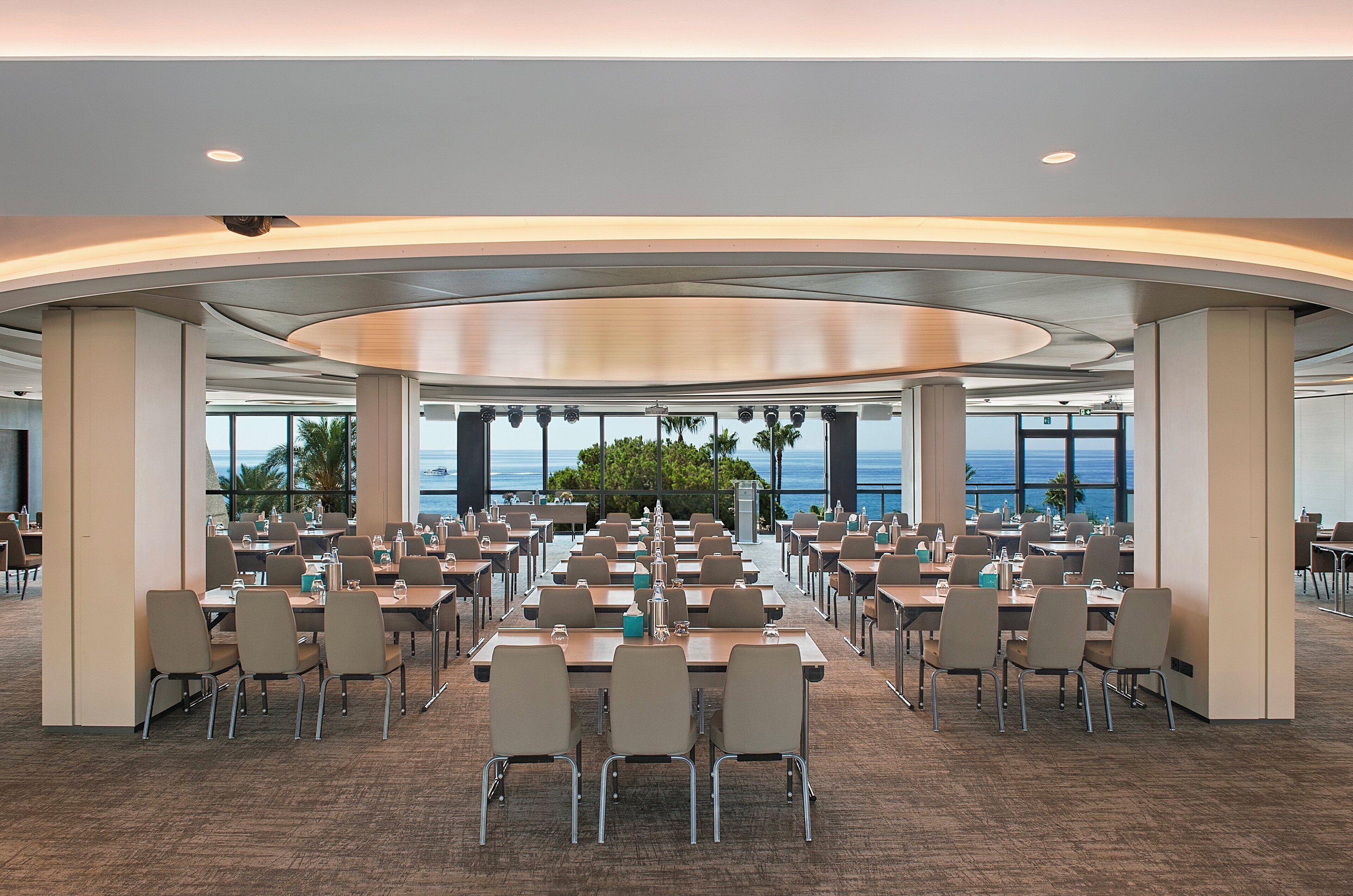 Photo - Amathus Beach Hotel Limassol