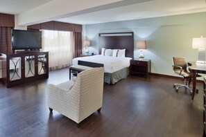 Premium bedding, pillow-top beds, in-room safe, desk