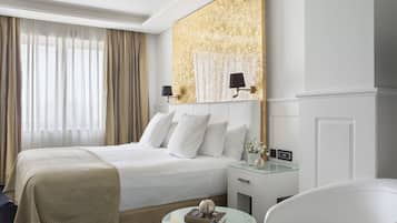 1 habitación, ropa de cama de alta calidad y muebles diferentes
