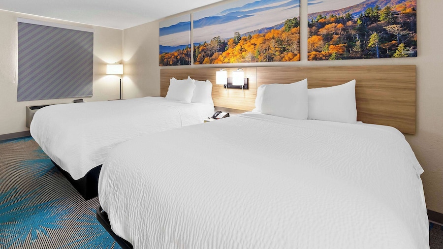 Days Inn by Wyndham Brownsville