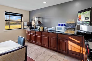 Free daily continental breakfast