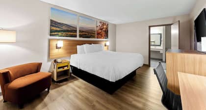 Days Inn by Wyndham Brownsville