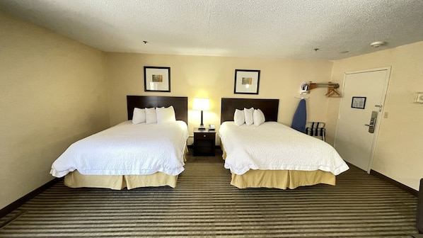 Superior Room | 1 bedroom, premium bedding, pillowtop beds, desk