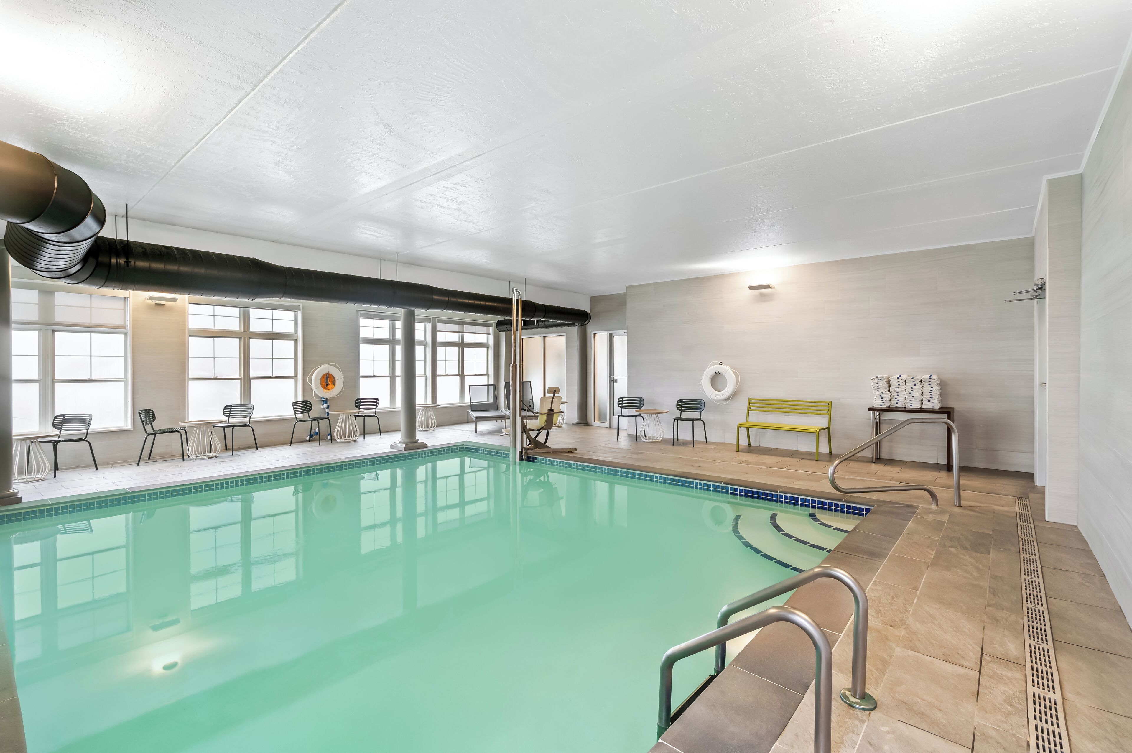 Indoor pool, outdoor pool