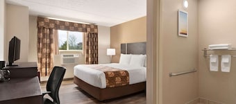 Days Inn by Wyndham Airport/Maine Mall