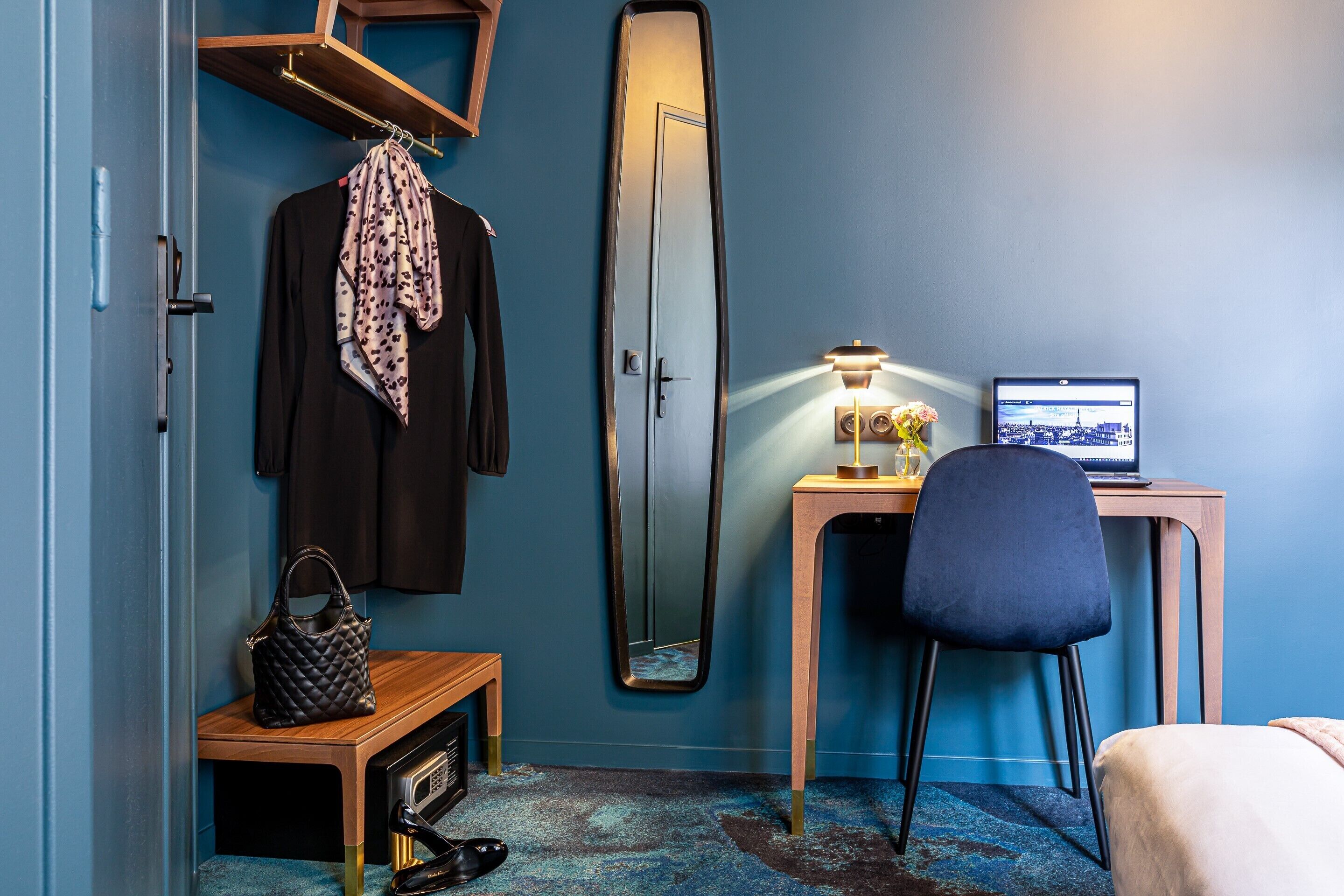 Photo - Hotel Glasgow Monceau by Patrick Hayat