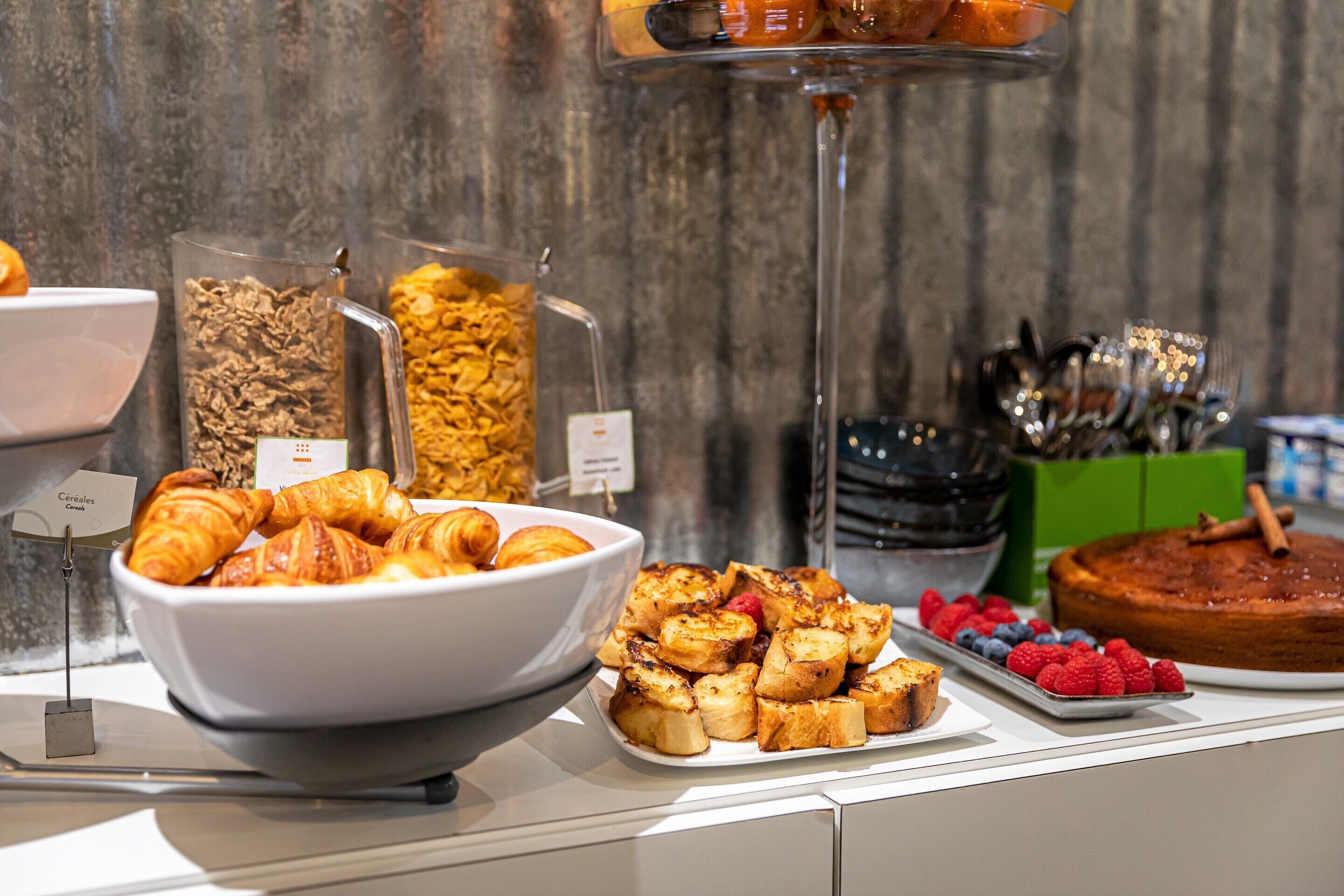 Photo - Hotel Glasgow Monceau by Patrick Hayat