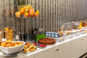 Daily buffet breakfast (EUR 15 per person)