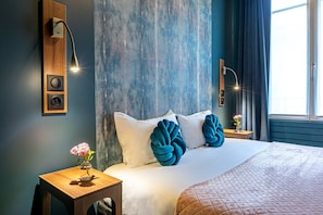 Classic Room Monceau | Peti besi dalam bilik, meja, kalis bunyi, seterika/papan seterika 