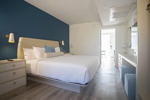 1 bedroom, in-room safe, desk, blackout drapes - DASKK Orlando Hotel near Universal Blvd, an Ascend Collection Hotel (Orlando)