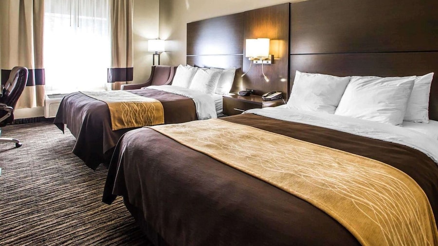 Quality Inn Dayton North - Vandalia