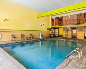 Indoor pool - Quality Inn Sweetwater West (Sweetwater)
