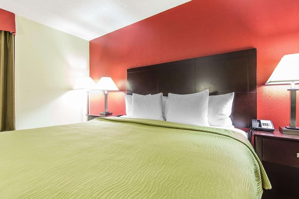 iron/ironing board, free wifi, bed sheets