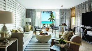 Egyptian cotton sheets, premium bedding, in-room safe, desk - Grace Bay Club (Providenciales)