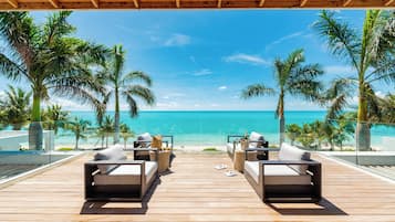 Villa (Legasea) | Exterior