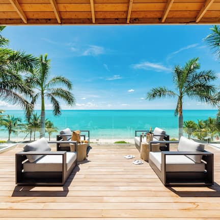 Villa (Legasea) | Exterior