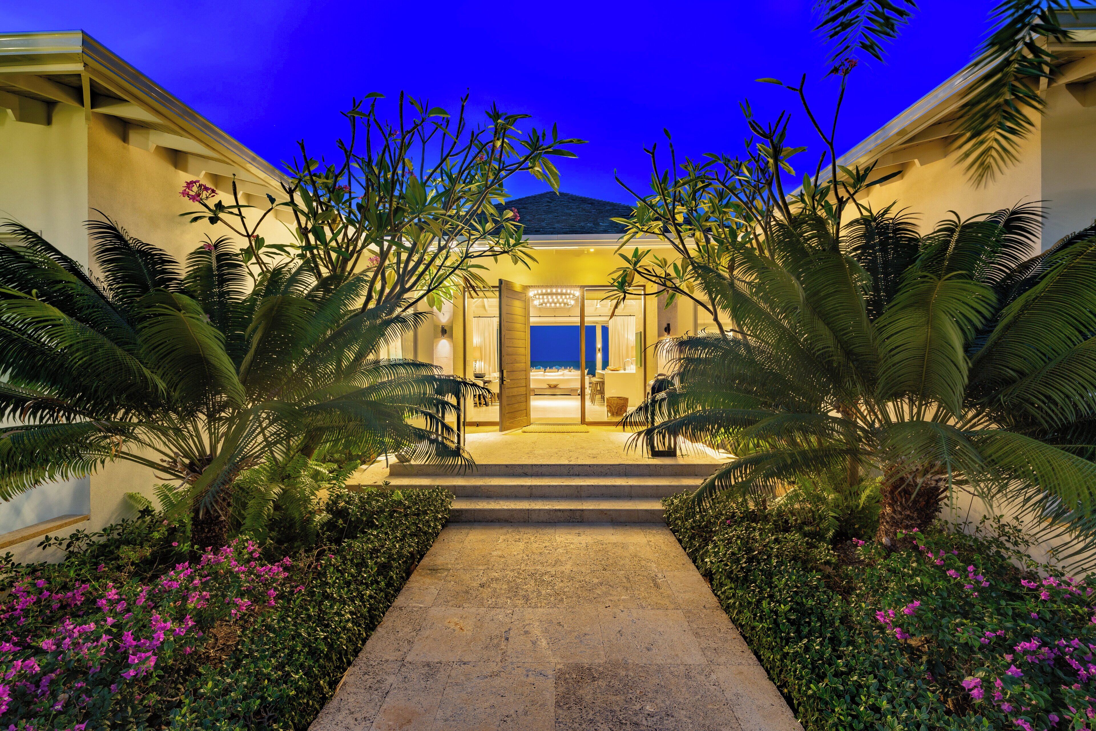 villa frangipani private villa | building design