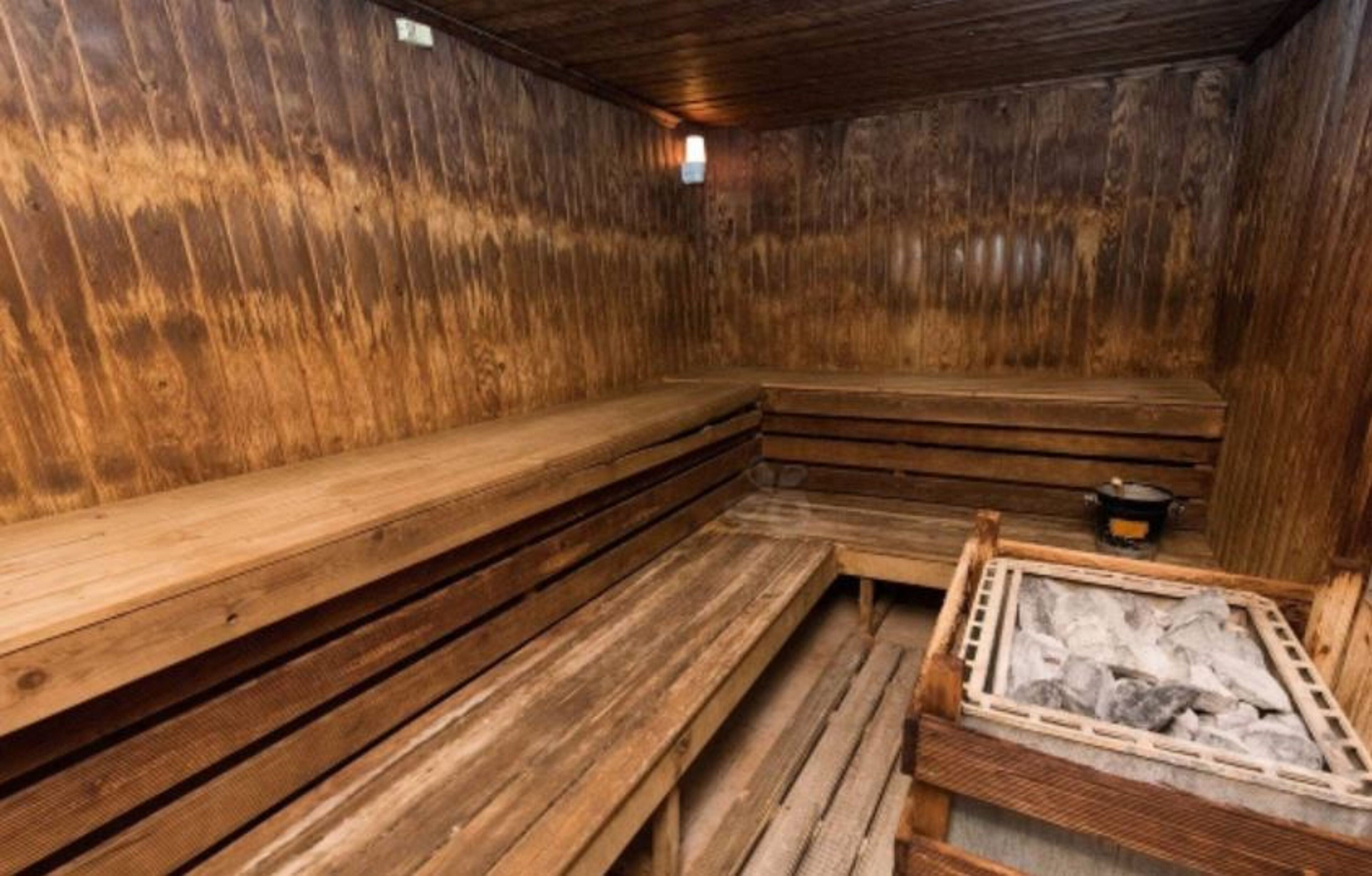 body treatments, facials, massages