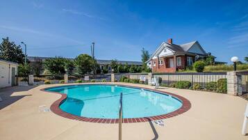 Seasonal outdoor pool