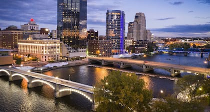 Courtyard by Marriott Downtown Grand Rapids