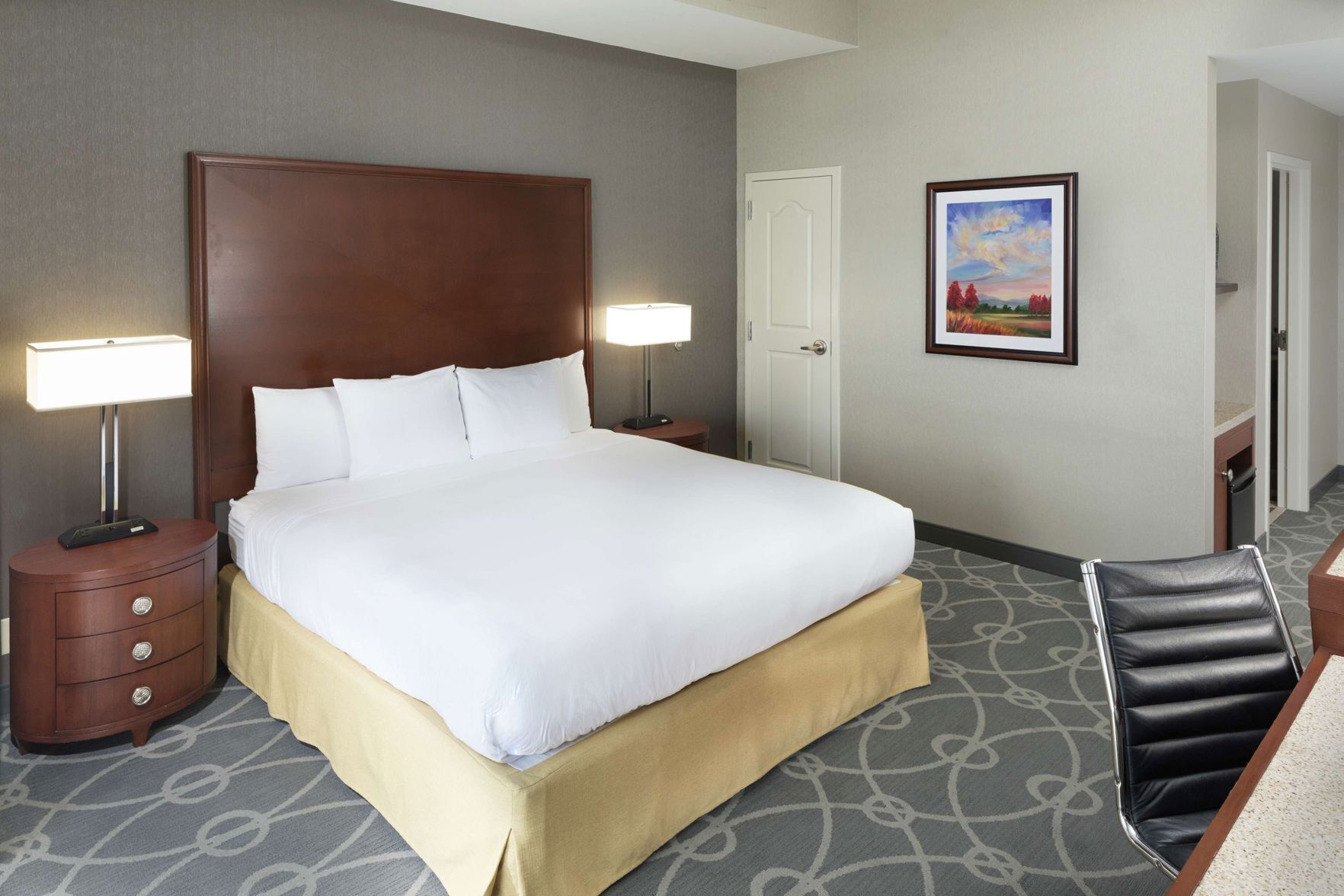 Premium bedding, down comforters, pillowtop beds, minibar