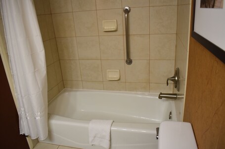 DoubleTree by Hilton Asheville Biltmore - Image 82