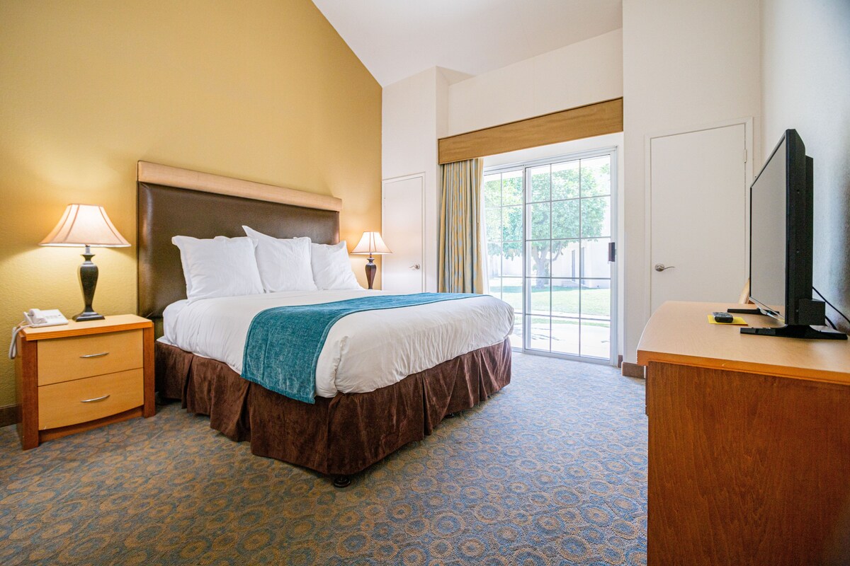 2 Bedrooms, Full Kitchen  | In-room safe, iron/ironing board, cribs (free), individually decorated