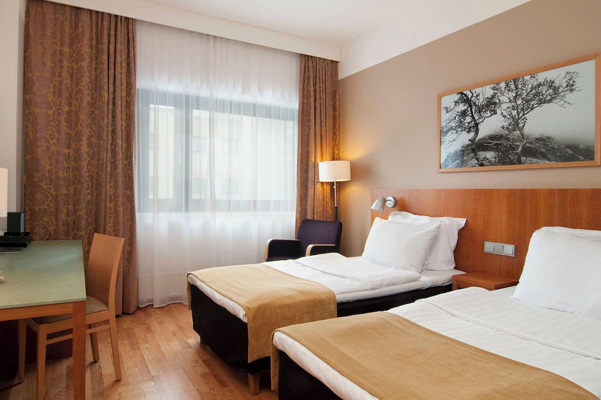 Standard-Einzelzimmer, 1 Einzelbett | Zimmersafe, Schreibtisch, Verdunkelungsvorhänge, schallisolierte Zimmer