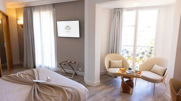 Chambre Supérieure Balcon (accès spa inclus) | Literie de qualité supérieure, minibar, coffres-forts dans les chambres