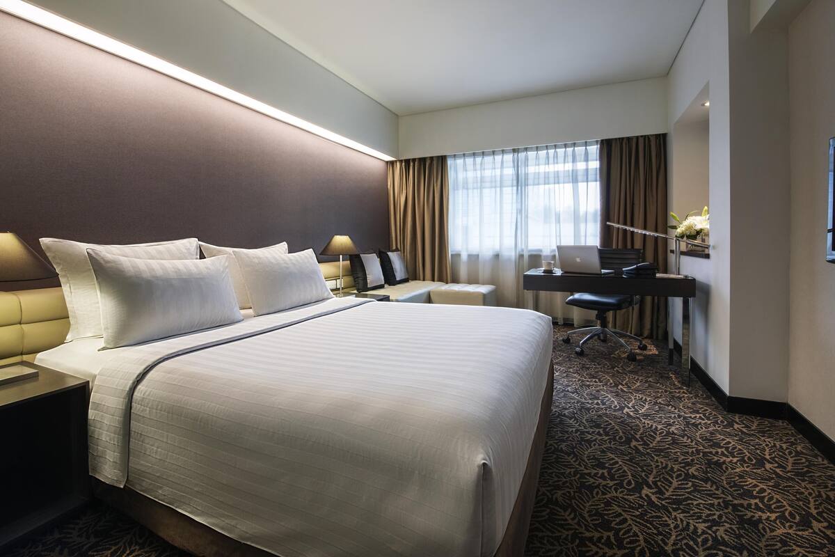 SÀngtillbehör av högsta kvalitet och minibar