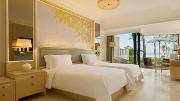 Club Room, 1 Single Bed | Premium bedding, minibar, in-room safe, desk