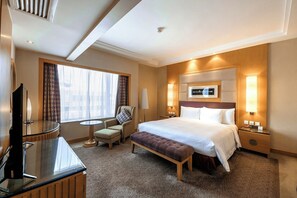 Room - Crowne Plaza Hotel Shanghai by IHG (Shanghai)