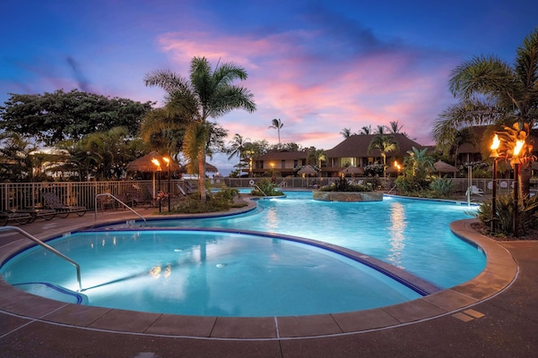 Outdoor pool, open 8:00 AM to 10:00 PM, pool umbrellas, sun loungers