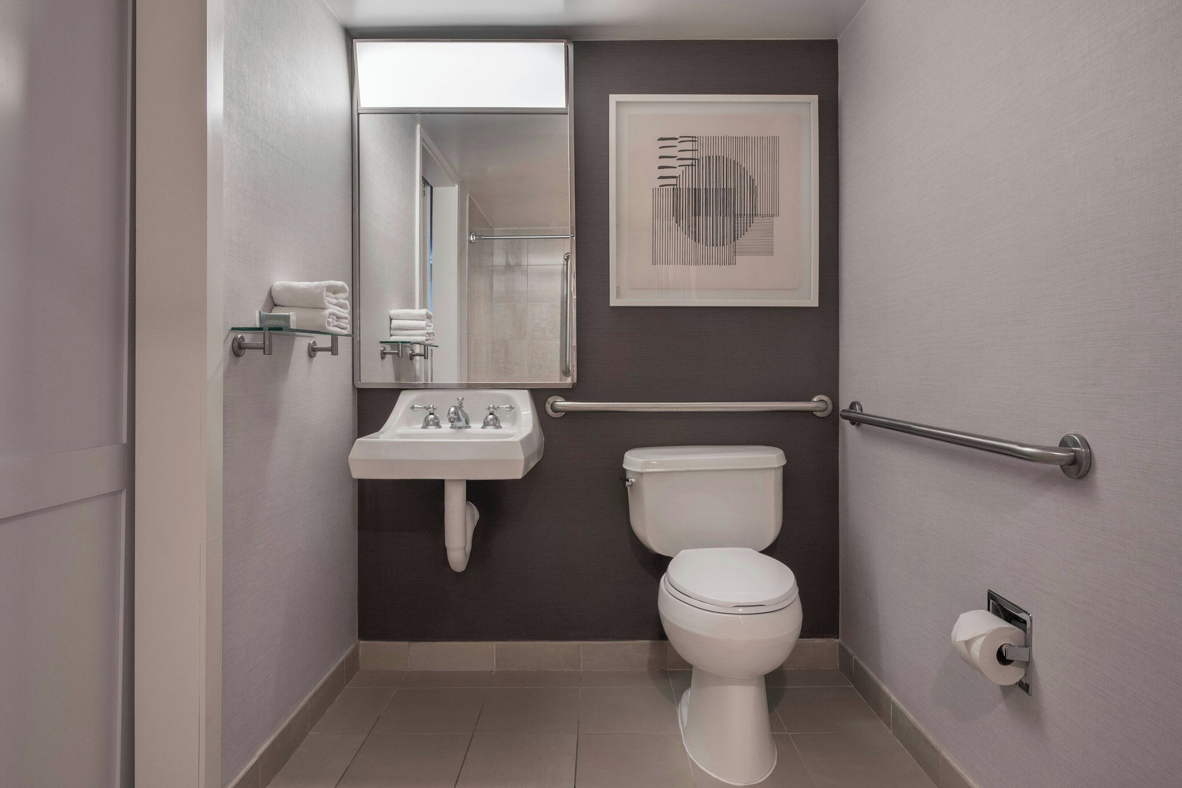 room, 1 king bed with sofa bed | bathroom | combined shower/bathtub, free toiletries, hair dryer, towels