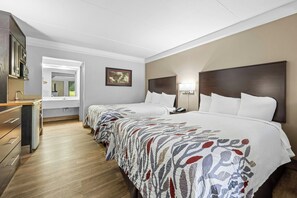 Suite, 2 Queen Beds, Non Smoking - Red Roof Inn & Suites Clinton, TN (Clinton)