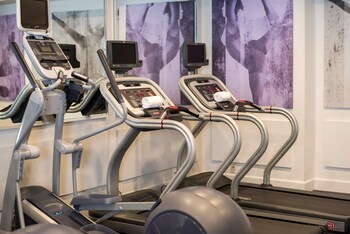 Fitness center at 70 Park Avenue