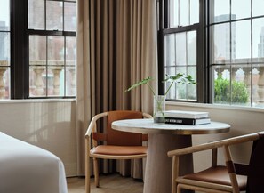 Sábanas de algodón egipcio, ropa de cama de alta calidad y minibar