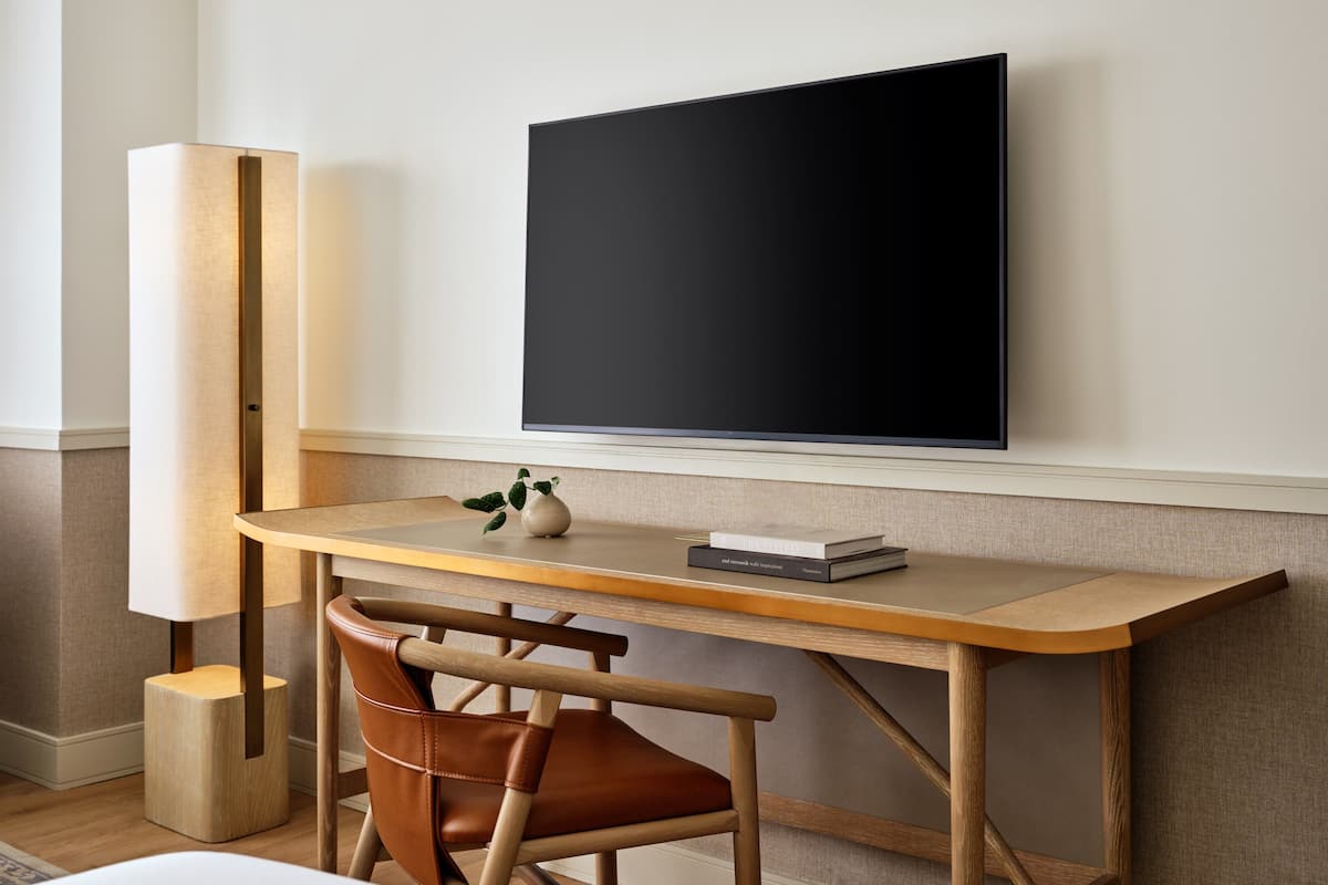 Room amenity