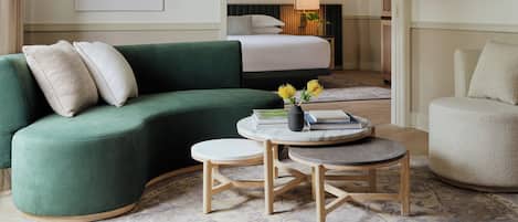 Egyptian cotton sheets, premium bedding, minibar, in-room safe