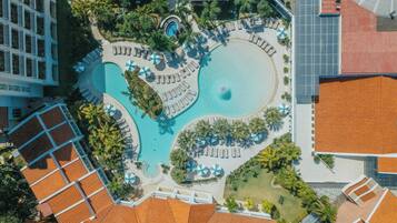 Alberca al aire libre por temporada