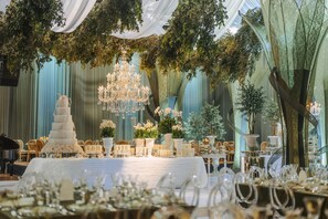 Banquet hall