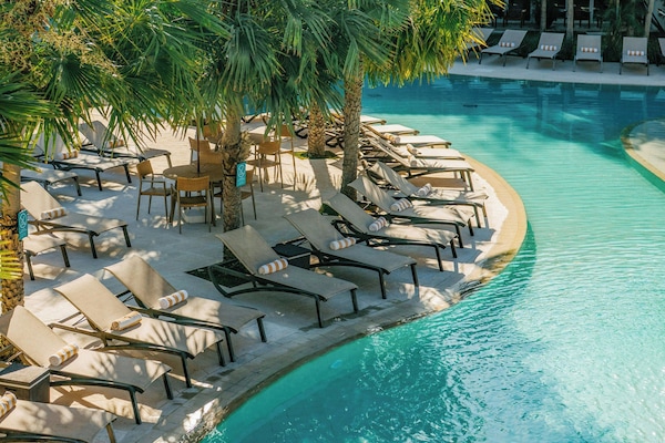 Seasonal outdoor pool