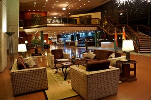 Siddeområde i lobbyen