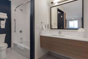 Bathroom shower - Spark by Hilton Santa Nella on I-5 (Gustine)
