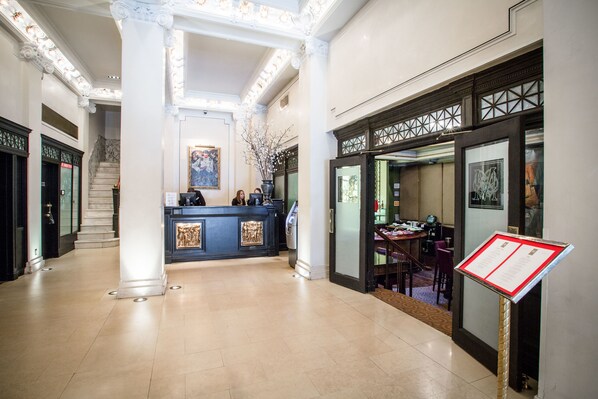 ATM/ธนาคารในที่พัก